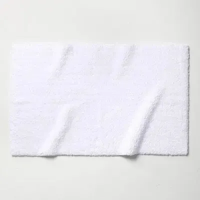 24"x40" Ultra Soft Tufted Bath Rug White - Casaluna