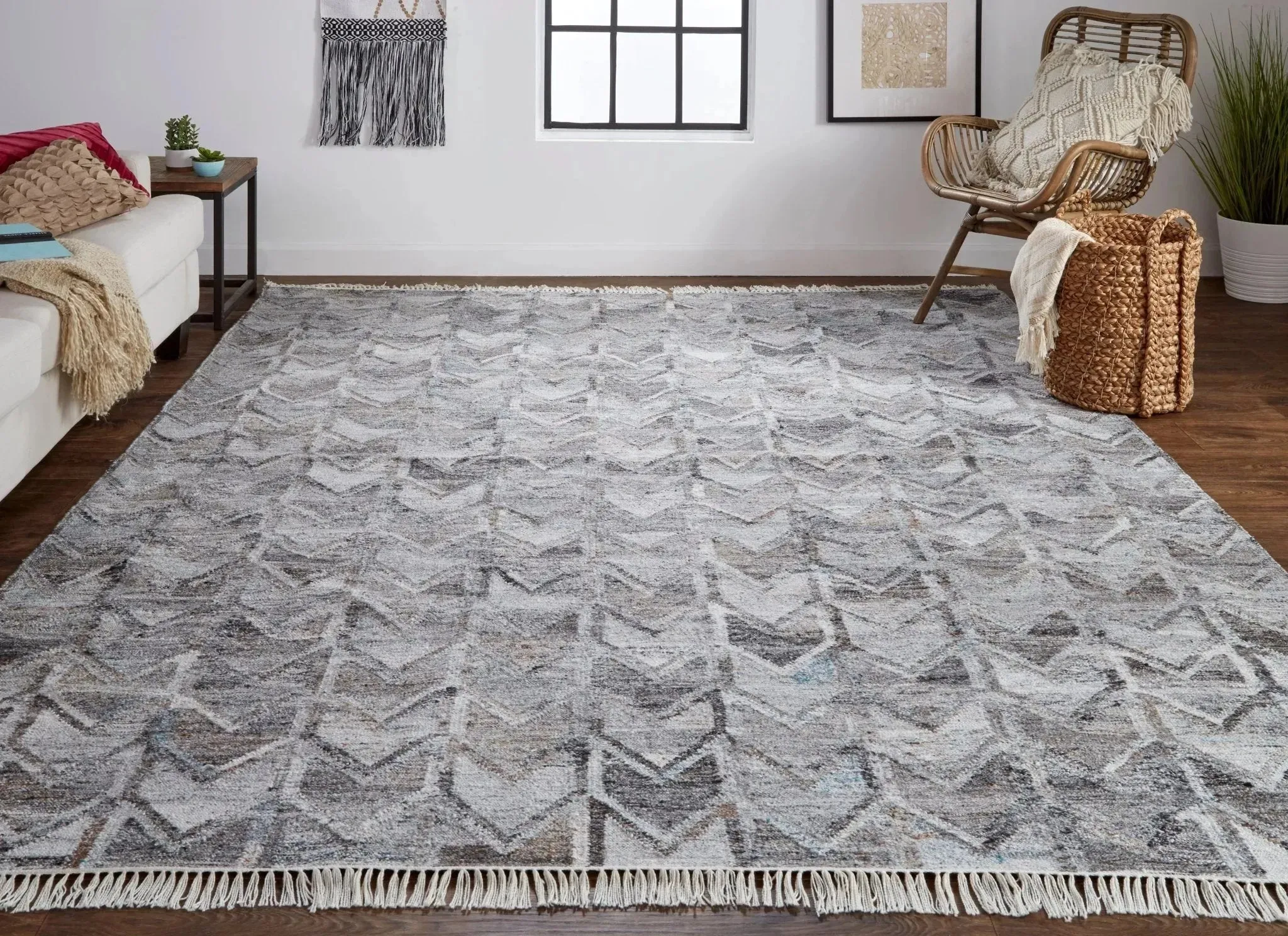 Beckett 8900813F Gray/Silver Rug