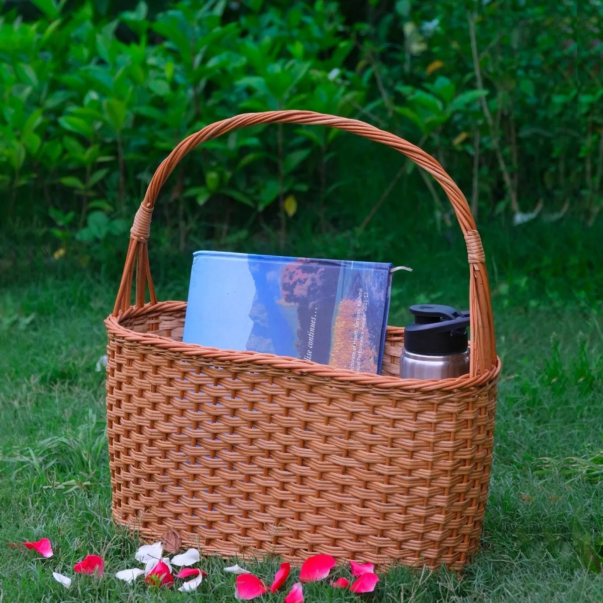 Handcrafted Kashmiri Wicker Picnic Basket