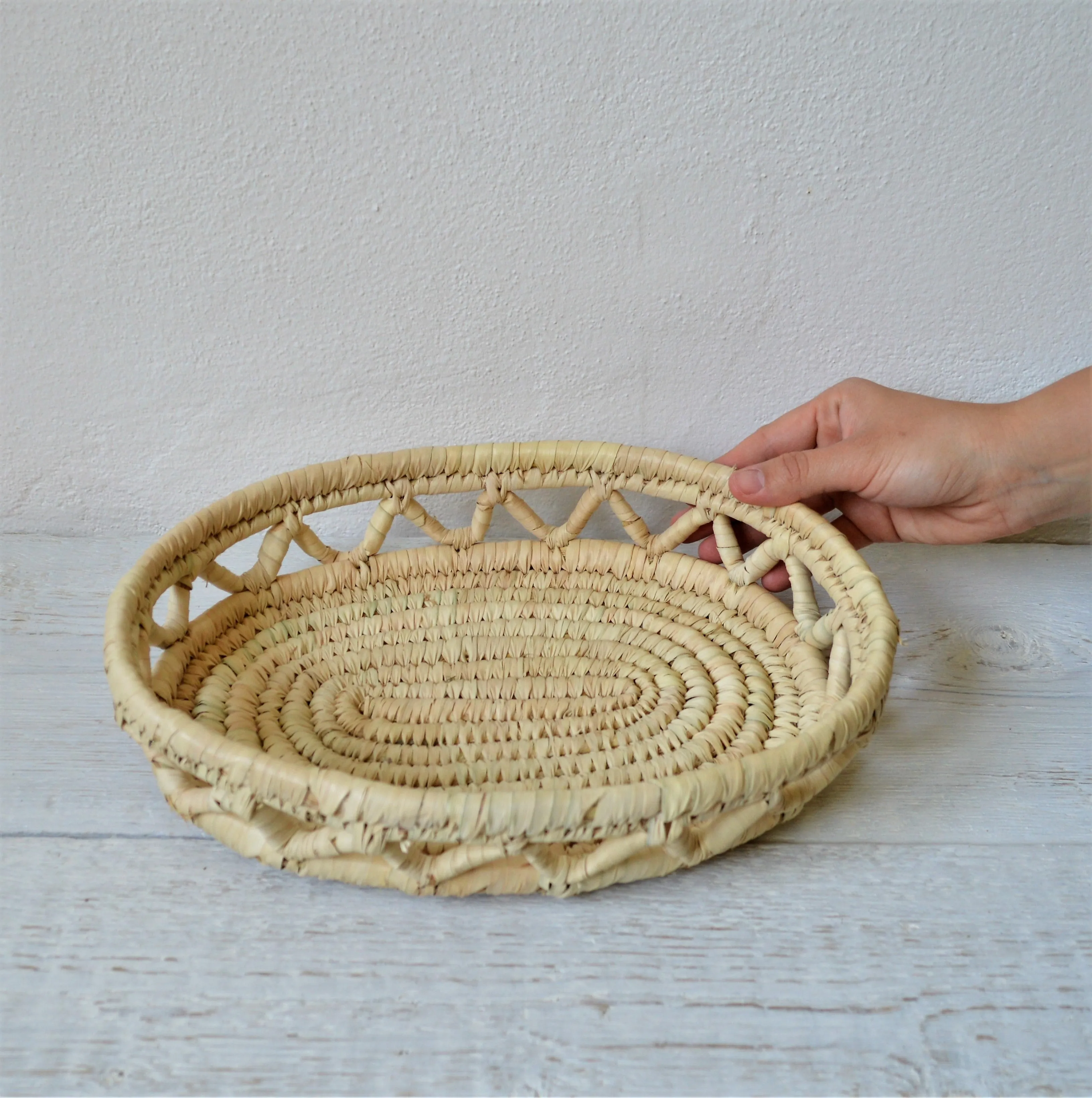 Oval bread tray from palm wicker