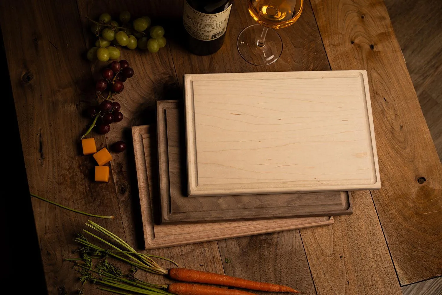 Personalized 11x17 Friendsgiving Cutting Board with Grooves